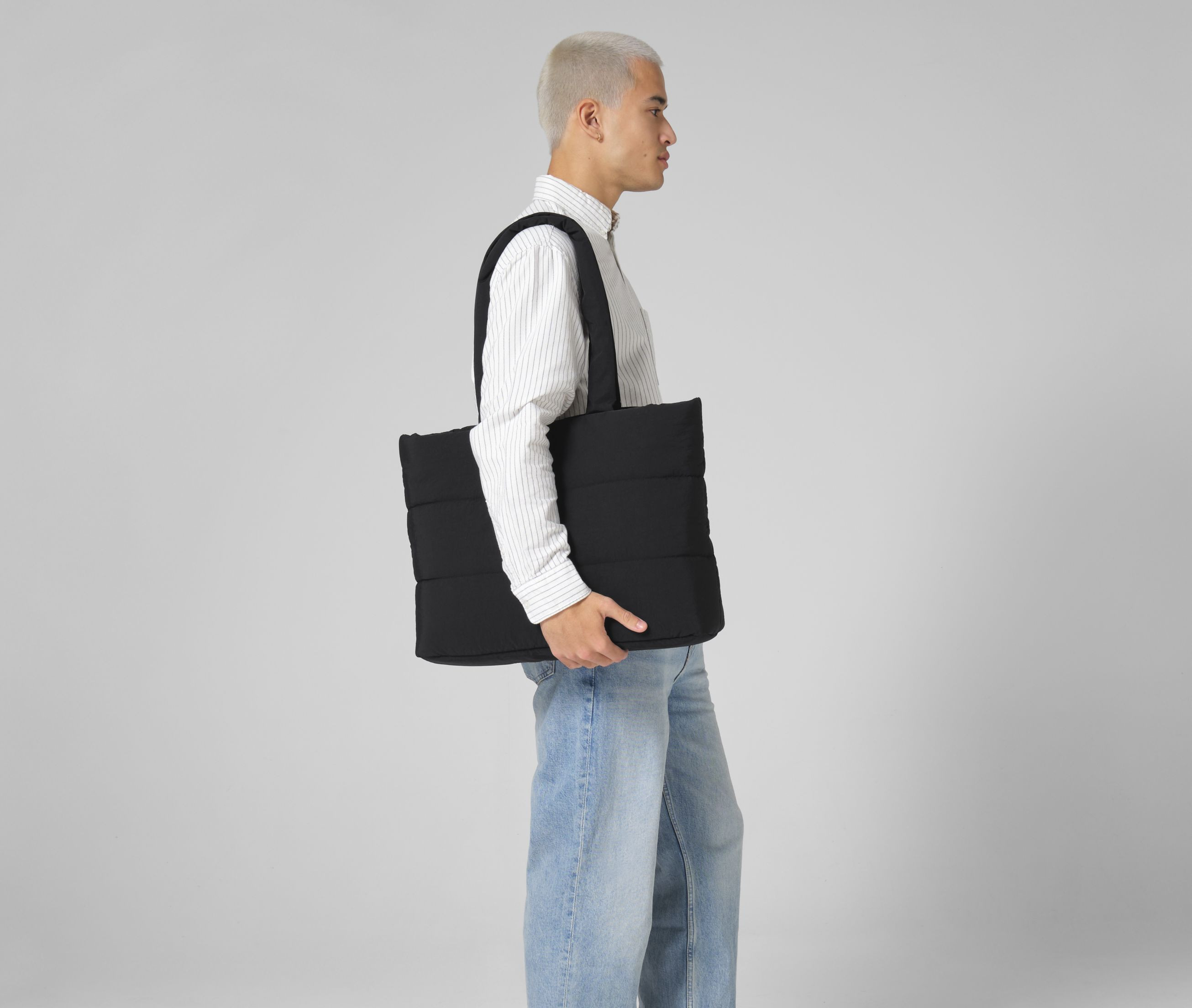 QUILTED TOTE BAG